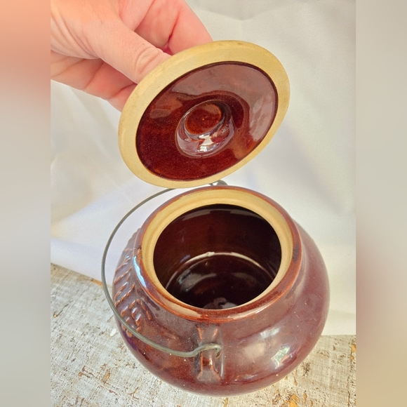 Bean Pot Small Pottery Great Shape - Picture 4 of 6